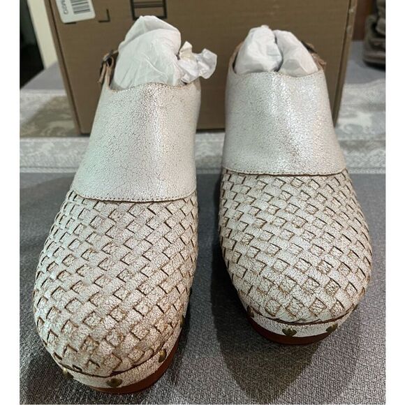 Australia Luxe Collective Women's Margarito Fashion Boot - Picture 2 of 7